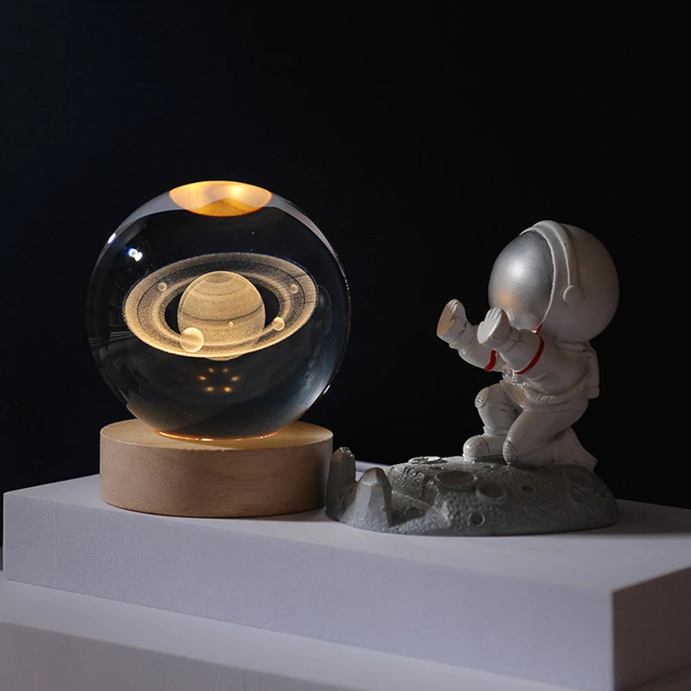 Astronaut and Saturn - Galaxy, Saturn & Moon Night Light | Starry Crystal Lamp - GadWitch Toys